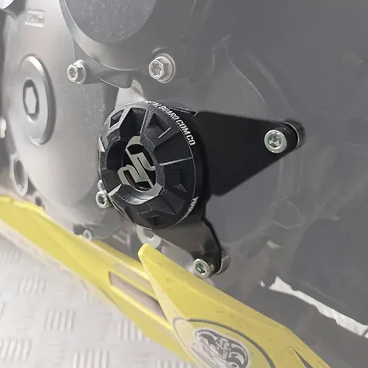 [PKA13026394] PROTECTOR DE MOTOR SUZUKI GSXS 750-GSR 750-GSXS 1000-GT (PAR).webp
