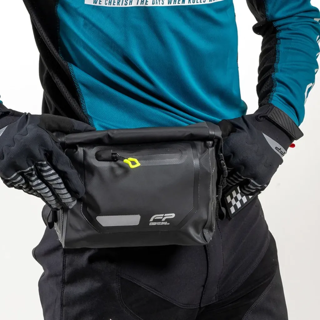 [PN007050-BK] RIÑONERA IMPERMEABLE DRY BAG W10 FP NEGRO